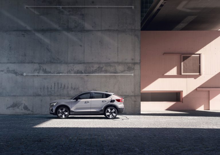 Essai – Volvo C40 Recharge Twin AWD, le coupé décalé