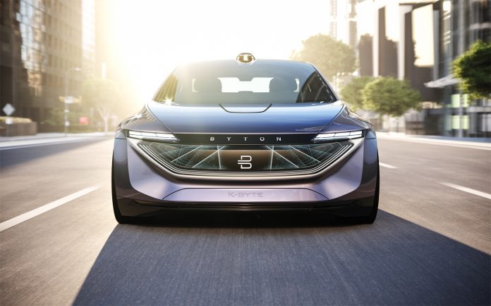 CES 2019 - Un écran géant pour le futur SUV électrique Byton M-Byte