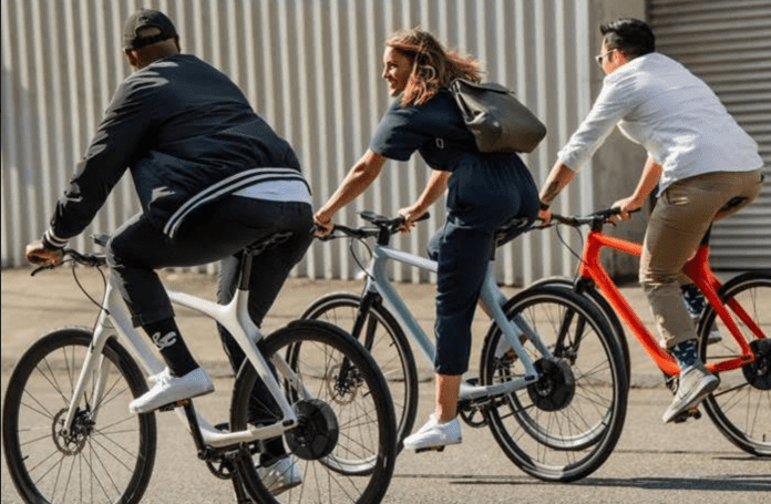 Gogoro lance le vélo électronique ultraléger Eeyo 1 et la Smartwheel Eeyo