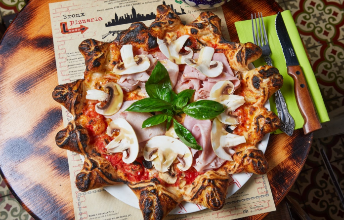 La pizza la moins chère et la plus gourmande de Paris disponible à emporter