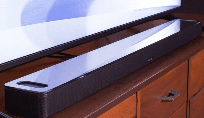 La Smart Soundbar 900 de Bose mise sur Dolby Atmos