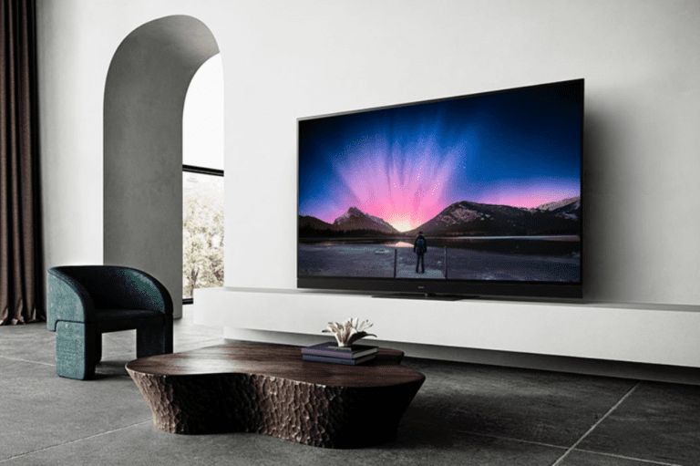 CES 2022 : LZ2000 OLED 77 pouces, le nouveau téléviseur phare de Panasonic