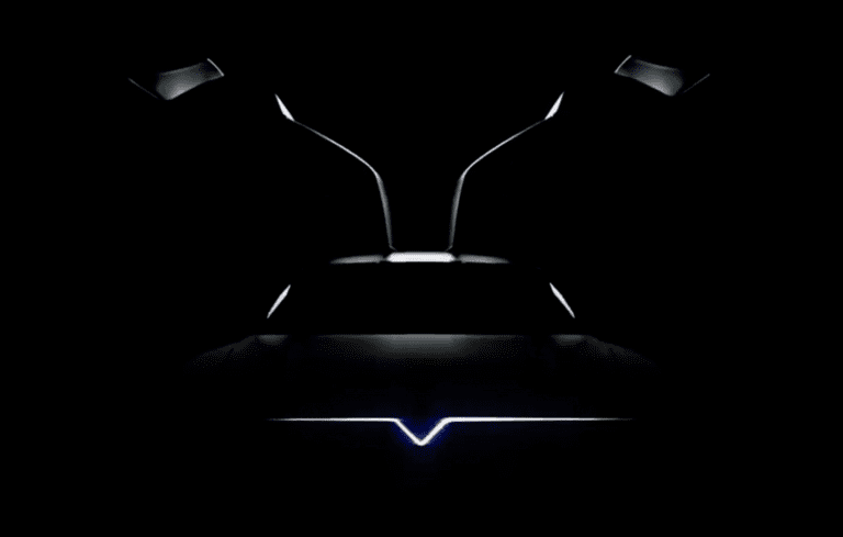Une DeLorean électrique arrive cette année