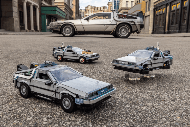 Nom de Zeus ! Lego a dévoilé une machine à remonter le temps DeLorean 3-en-1 de 1872 pièces