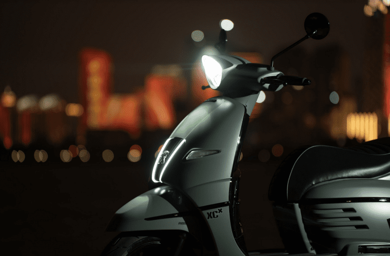 Peugeot Django Shadow, aventurier urbain