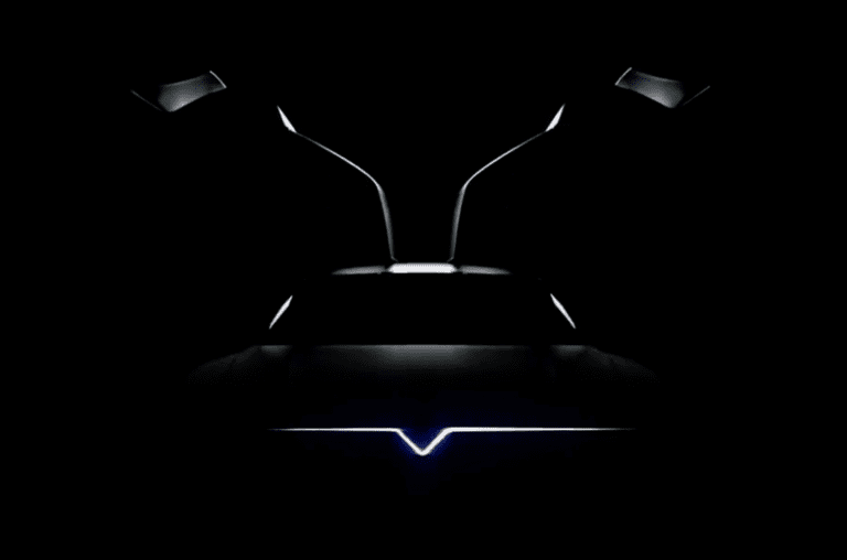 Une DeLorean électrique débarque cette année