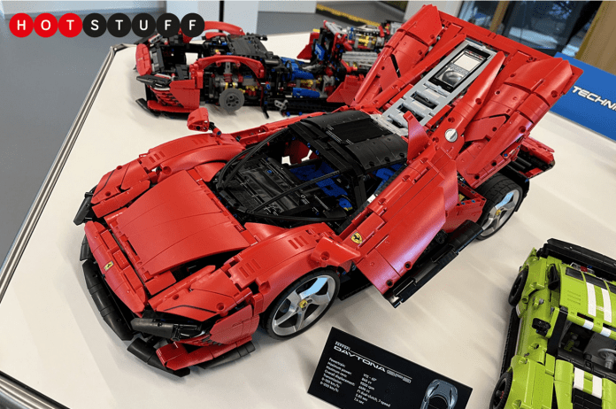 Offrez-vous une Ferrari Daytona SP3 (en Lego)