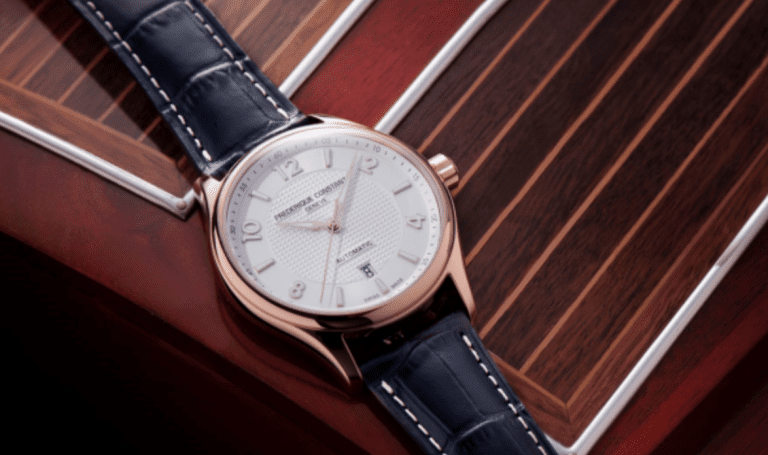 La Frédérique Constant Runabout Automatic rend hommage aux mythiques yachts Runabout