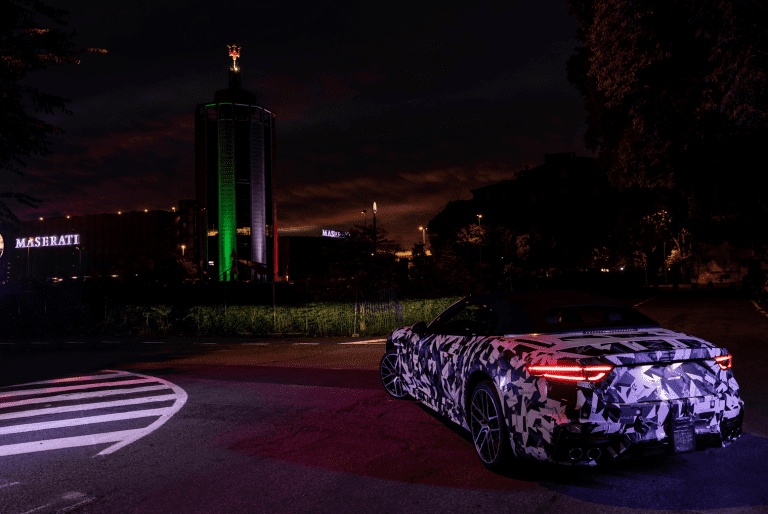 Les premières images du nouveau prototype de la Maserati GranCabrio