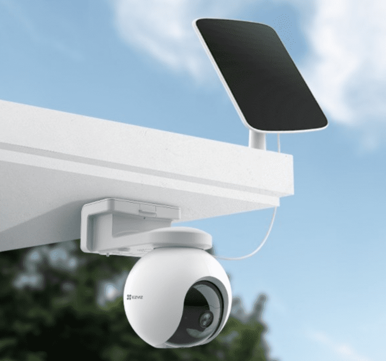 EZVIZ HB8 2K, la première caméra de sécurité motorisée sur batterie