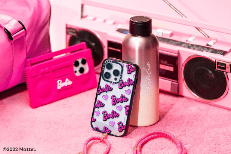 CASETiFY et Barbie s’associent pour une nouvelle collection d’accessoires