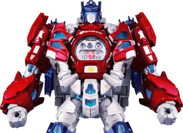 Une G-Shock ou un Transformer Optimus Prime ? Les deux !