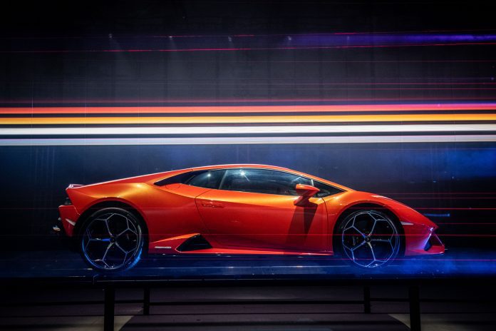 La Lamborghini Huracán EVO se dévoile à Milan