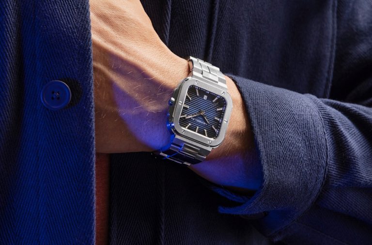 Herbelin Cap Camarat, le temps au carré