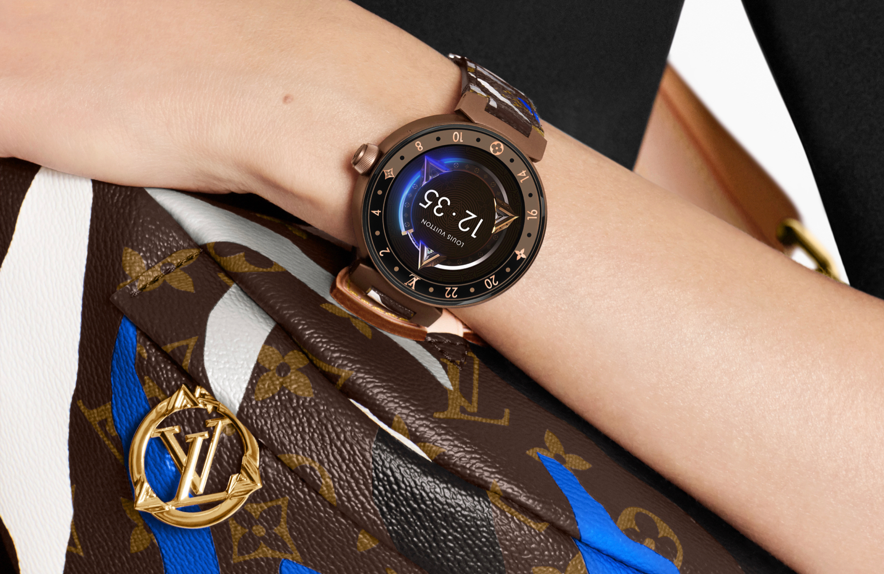 Hết skin Hàng Hiệu Louis Vuitton tiếp tục thiết kế đồng hồ thông minh cùng  LMHT
