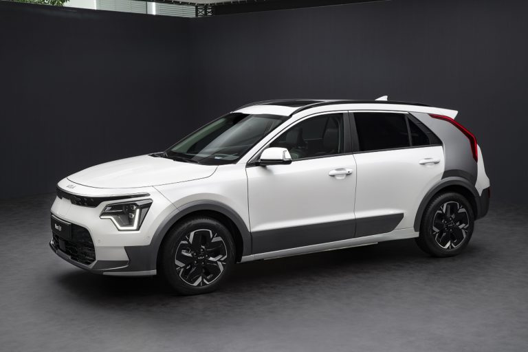 Le nouveau Kia Niro dévoilé en première française au Salon de Lyon