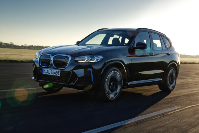Essai - BMW iX3 : rampe de lancement