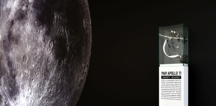 50 ans d'Apollo 11 : le casque Plantronics qui a fait « passer le message »