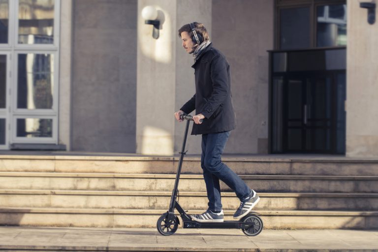 Journée nationale sans voiture : skate, vélo ou trottinette ?