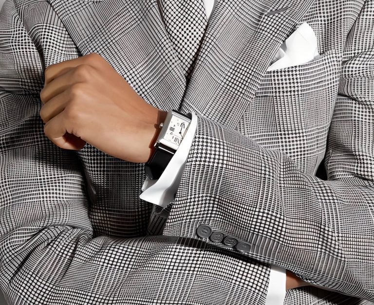 Ralph Lauren dévoile sa nouvelle collection 867 de montres en argent