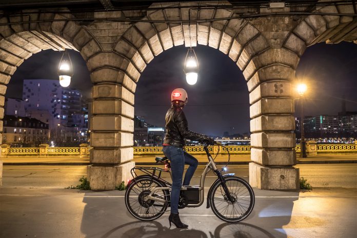 Cosmo Connected lance le Cosmo Bike