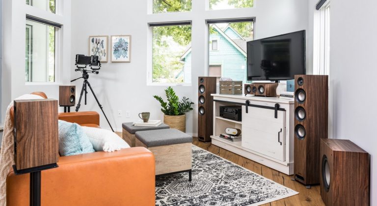 Un prix Eisa pour les Jamo Studio 8