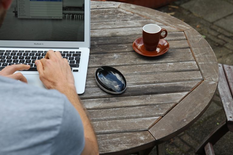 Keezel, la cyber sécurité de poche