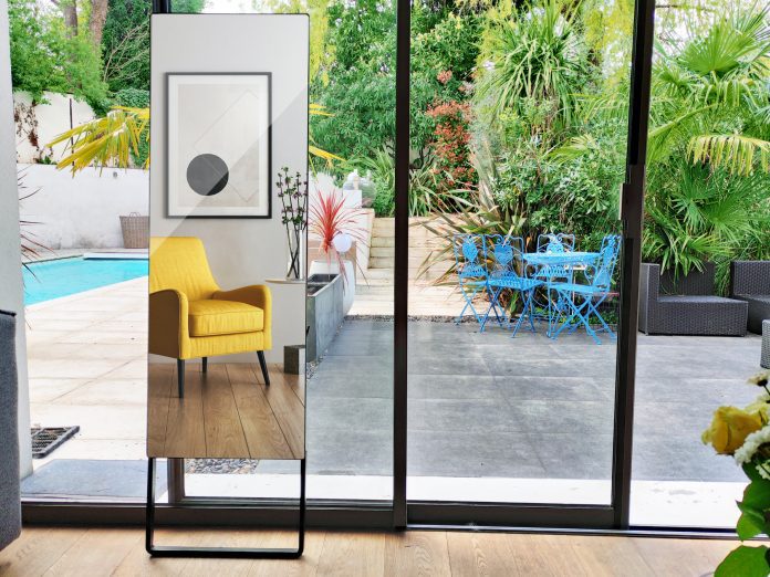 Archos dévoile un miroir pour interagir à distance