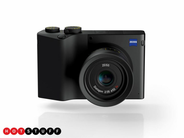 Le premier numérique Zeiss, plein format et minimaliste