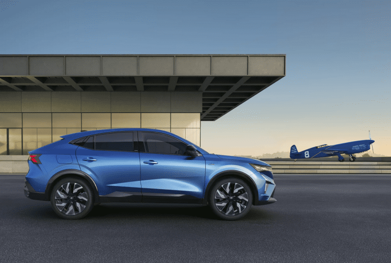 Paris Air Show : Renault dévoile son nouveau Rafale