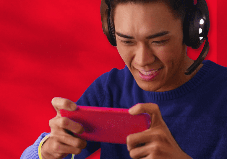 La dernière technologie d’écouteurs de Qualcomm promet un décalage ultra-faible et un meilleur chat dans le jeu