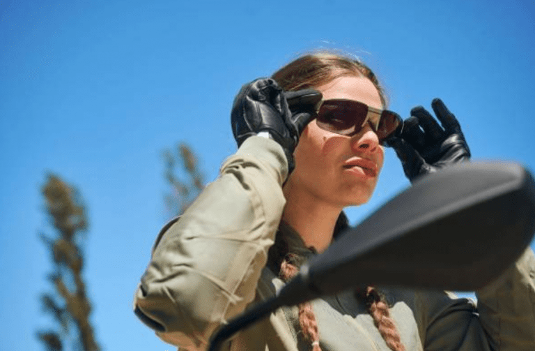 BMW Motorrad présente ses lunettes connectées Connected Ride Smartglasses