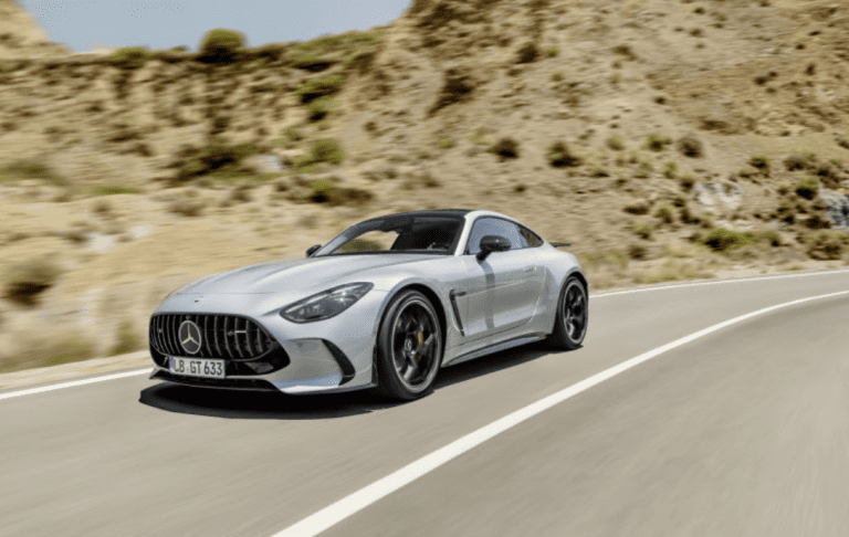 Le tout nouveau Mercedes-AMG GT Coupé : So AMG, fabriqué à Affalterbach