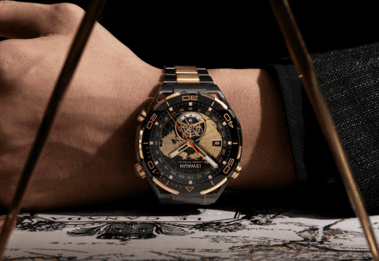 Une Huawei Watch Ultimate Design en or à 3000 €