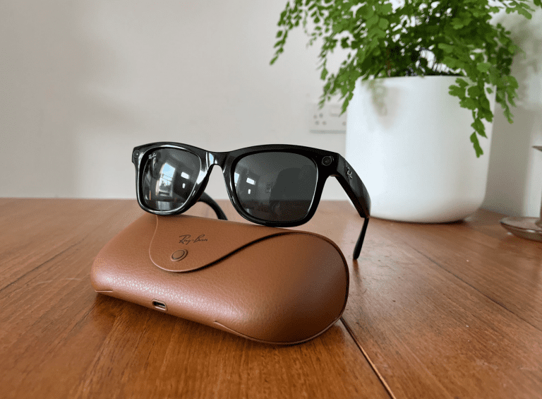 On pensait que les Ray-Ban étaient naturellement cool.. Jusqu’à ce que Zuck y mette des caméras