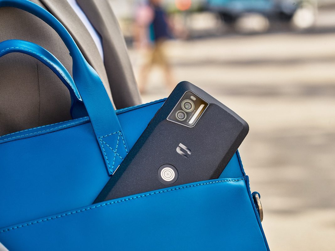 Crosscall dévoile le StellarX5, son nouveau smartphone star indestructible