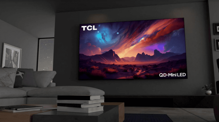 CES 2024 : TCL dévoile la plus grande TV QD-Mini LED au monde