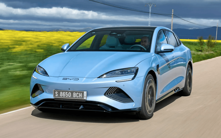 BYD Seal : une vraie concurrente pour Tesla ?