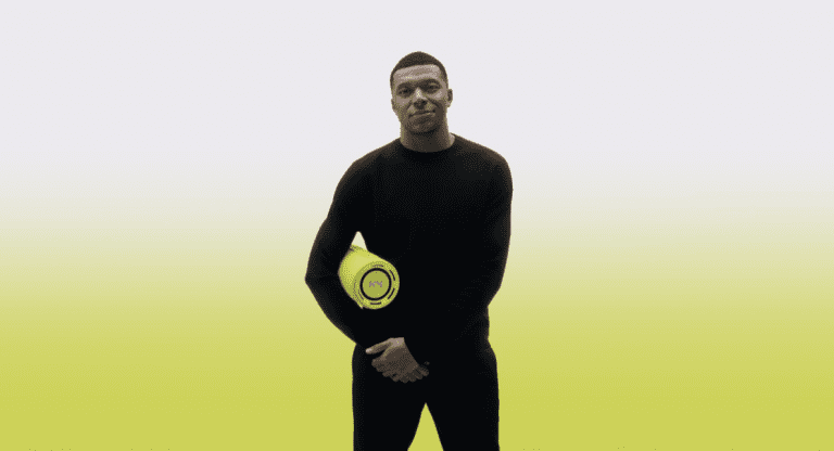 Vous allez adorer cette enceinte Bluetooth Loewe signée par… Mbappé