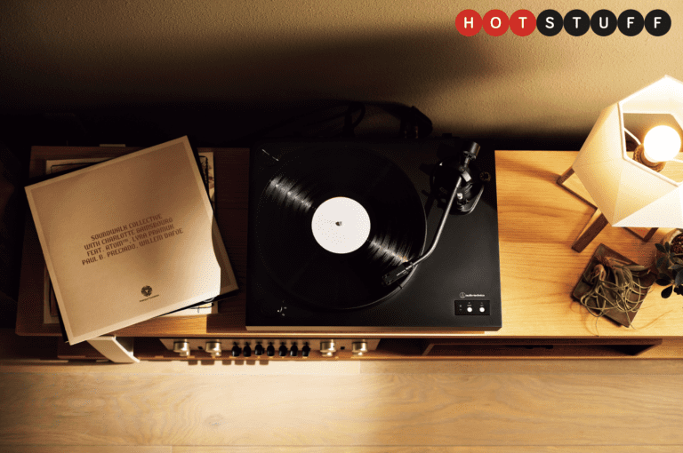 La toute dernière platine vinyle d’Audio Technica facilite l’écoute du vinyle