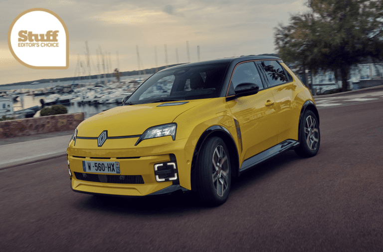 Spécial Salon de l’Auto : on a testé la Renault 5 E-tech