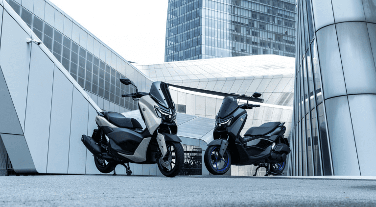 Le NMAX 125 rejoint la famille des scooters sportifs MAX