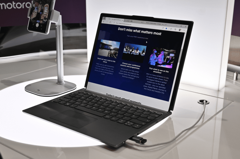 CES 2025 : vous allez adorer ce PC Lenovo avec écran enroulable
