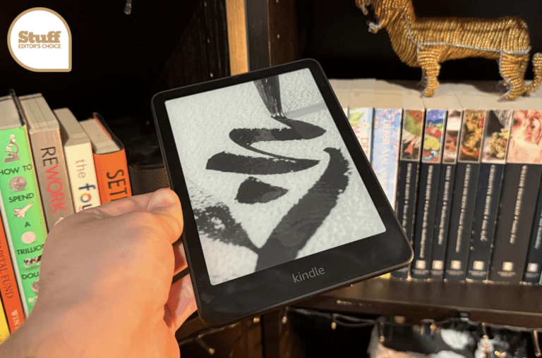 On a testé… L’Amazon Kindle Paperwhite (2024) : mieux qu’un livre