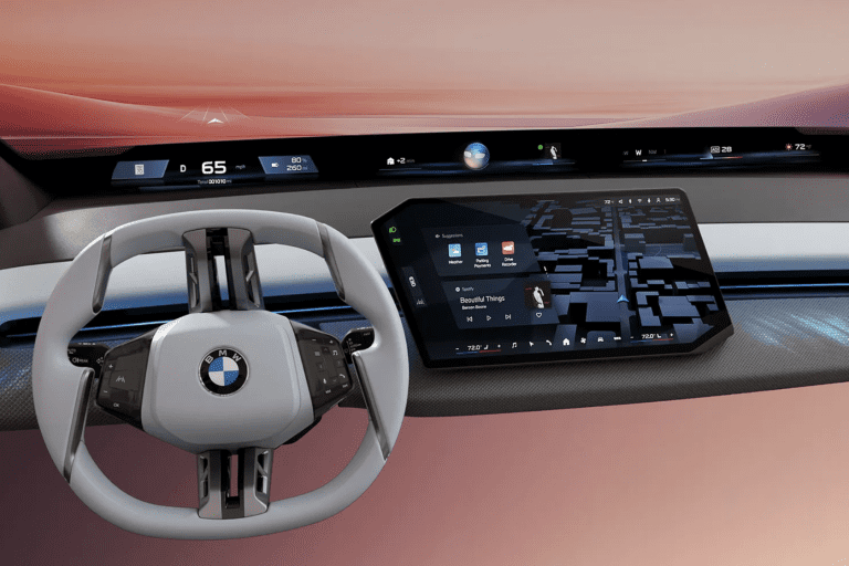 CES 2025 : Voici le Panoramic iDrive et le système d’exploitation X de nouvelle génération de BMW