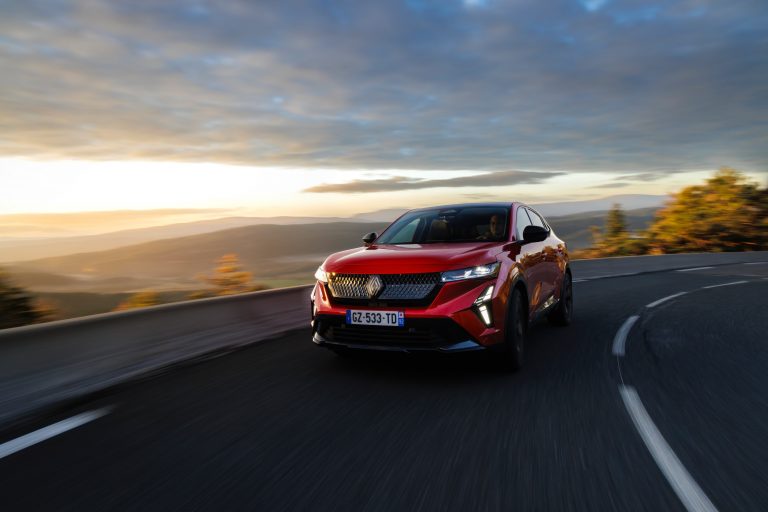 Essai – Renault Rafale E-Tech 300, près de 100 km en tout électrique