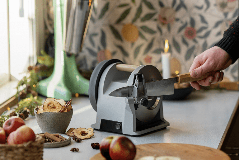 Vos couteaux préférés méritent une machine à affûter Tormek