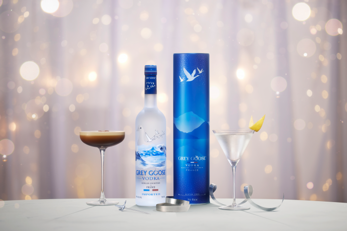 GreyGoose_Original_GiftTin_HolidayKV_750mL-1