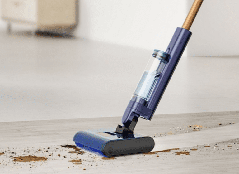Dyson dévoile le Clean+Wash Hygiene, son nouvel aspirateur laveur