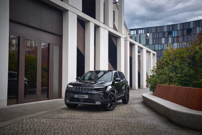 Jeep Avenger e-Hybrid  : ne jamais dire jamais…